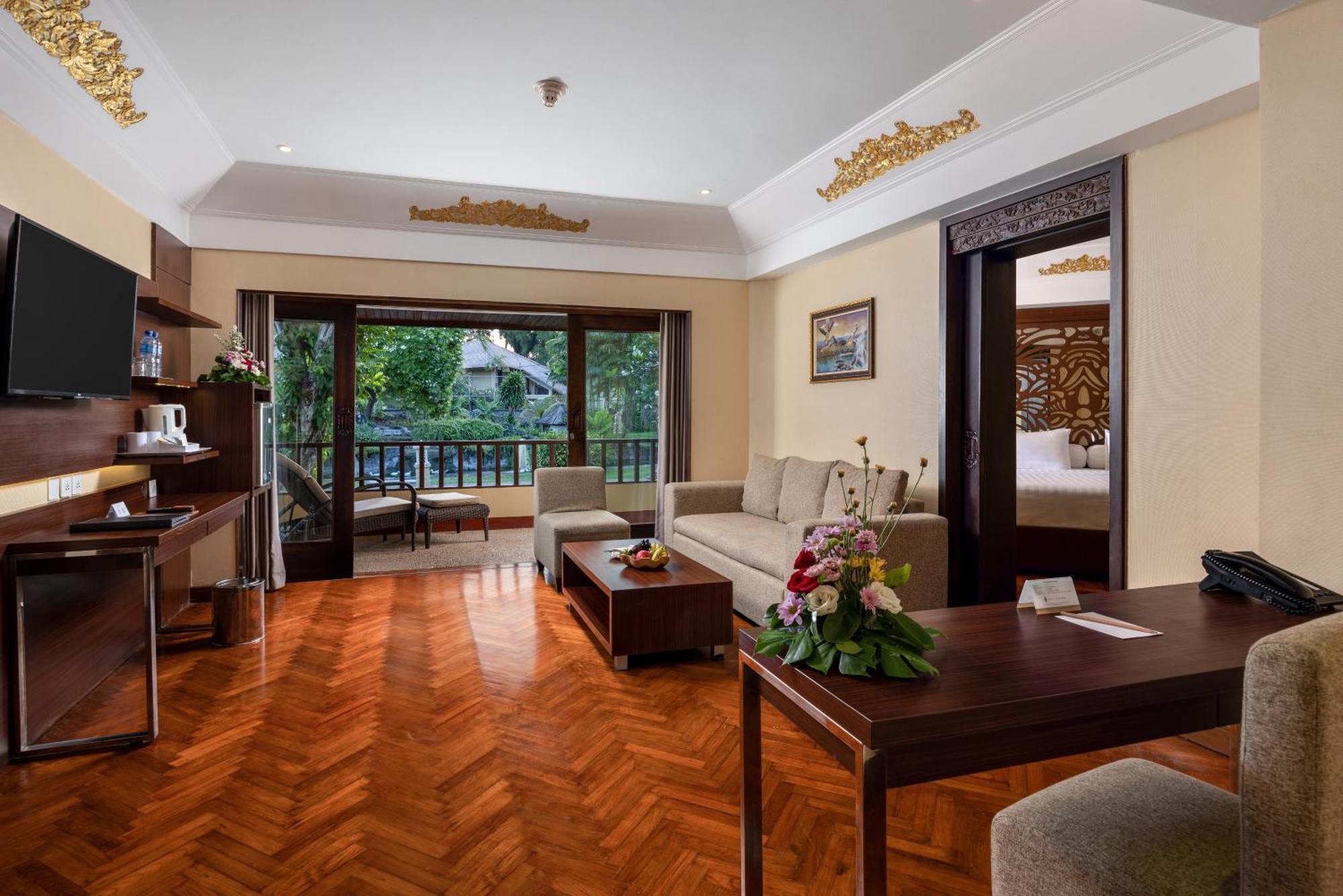 Prama Sanur Beach Bali Ngoại thất bức ảnh Suite at the hotel